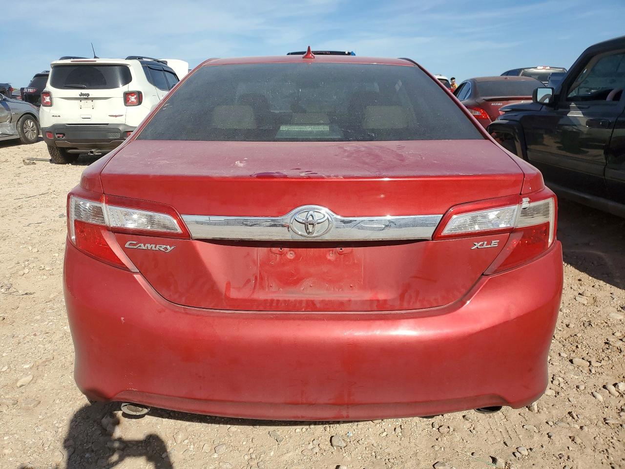 Toyota Camry Xle V6