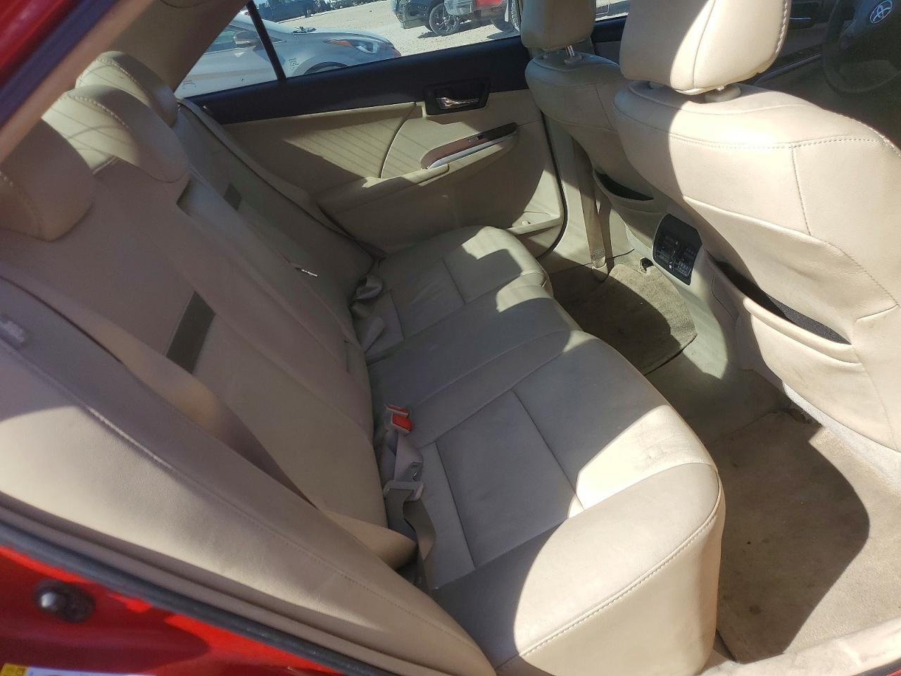 Toyota Camry Xle V6