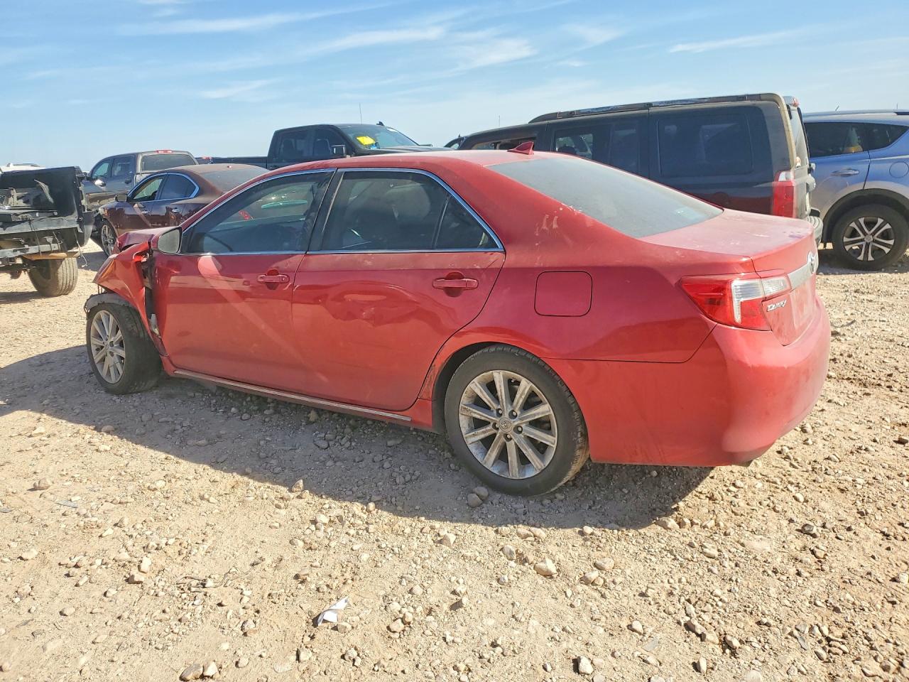 Toyota Camry Xle V6