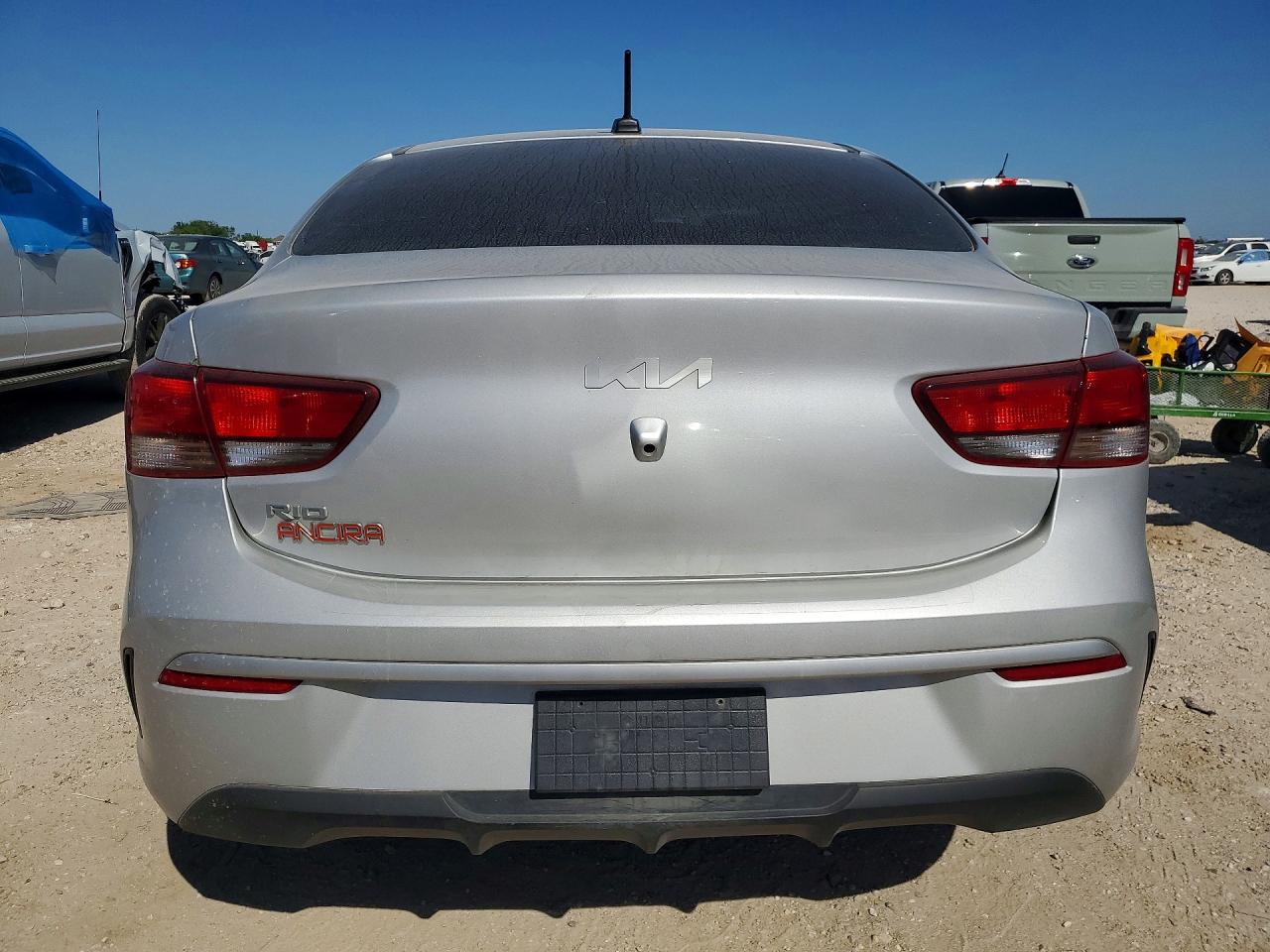 Kia Rio S