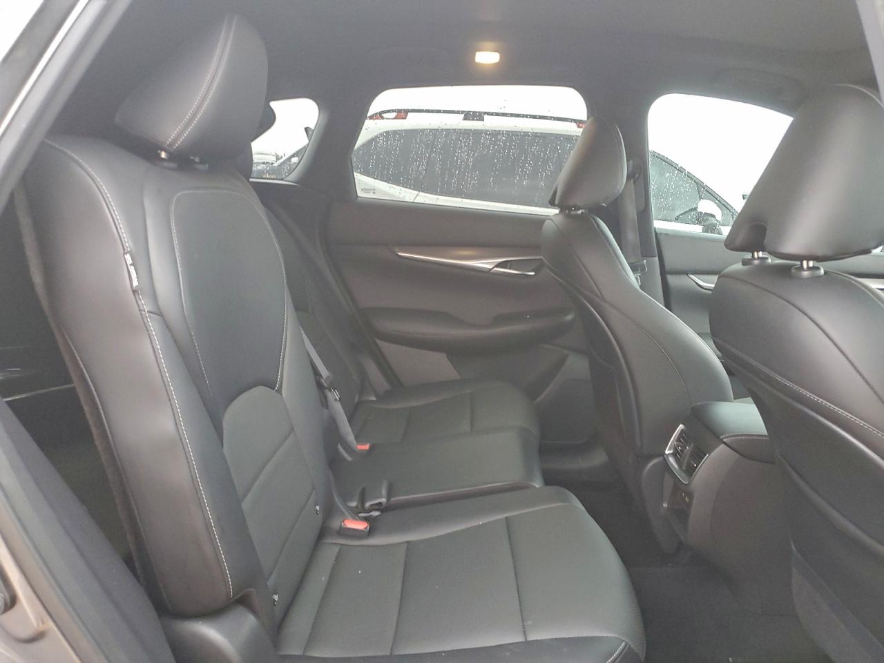INFINITI Qx Luxe