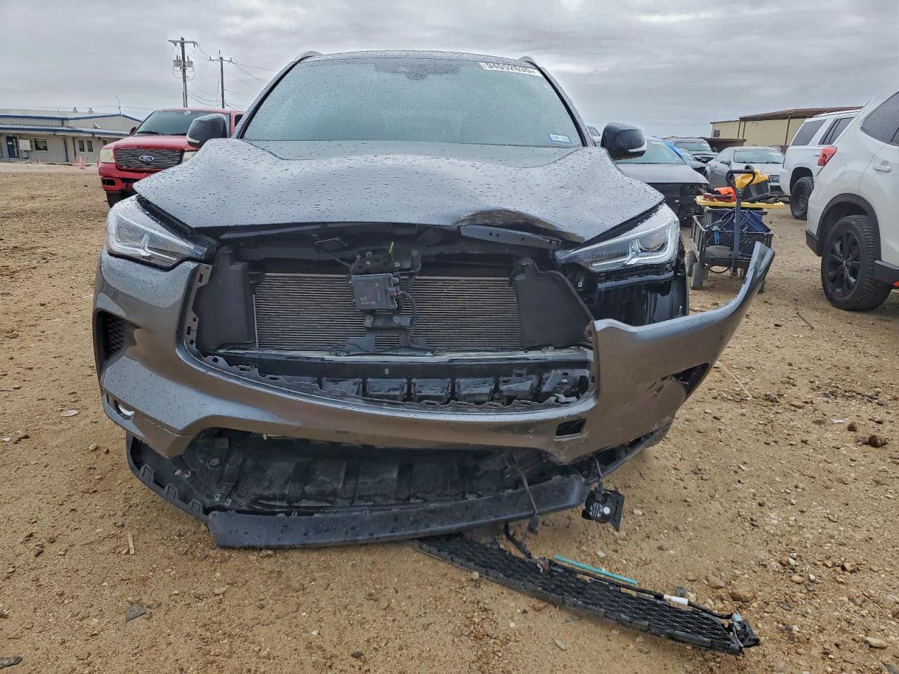 INFINITI Qx Luxe