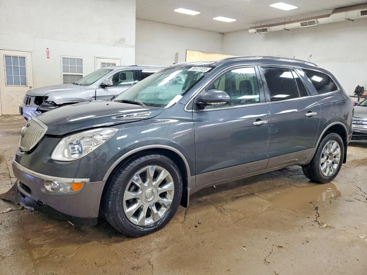 Salvage Buick Enclave Image