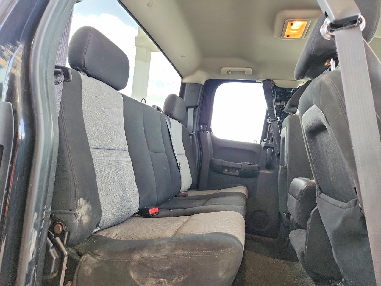 Chevrolet Silverado C1500
