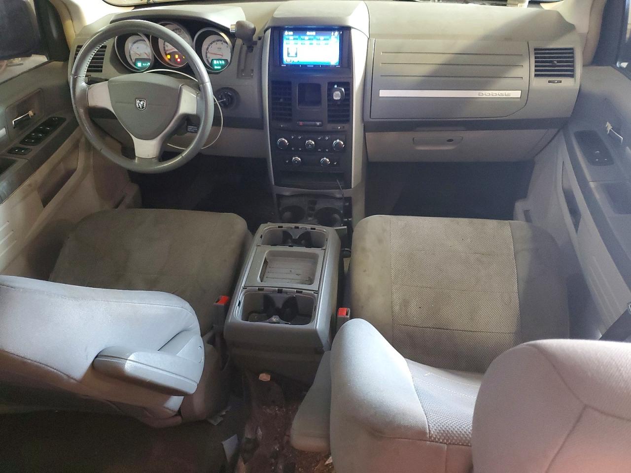 Dodge Caravan Sxt