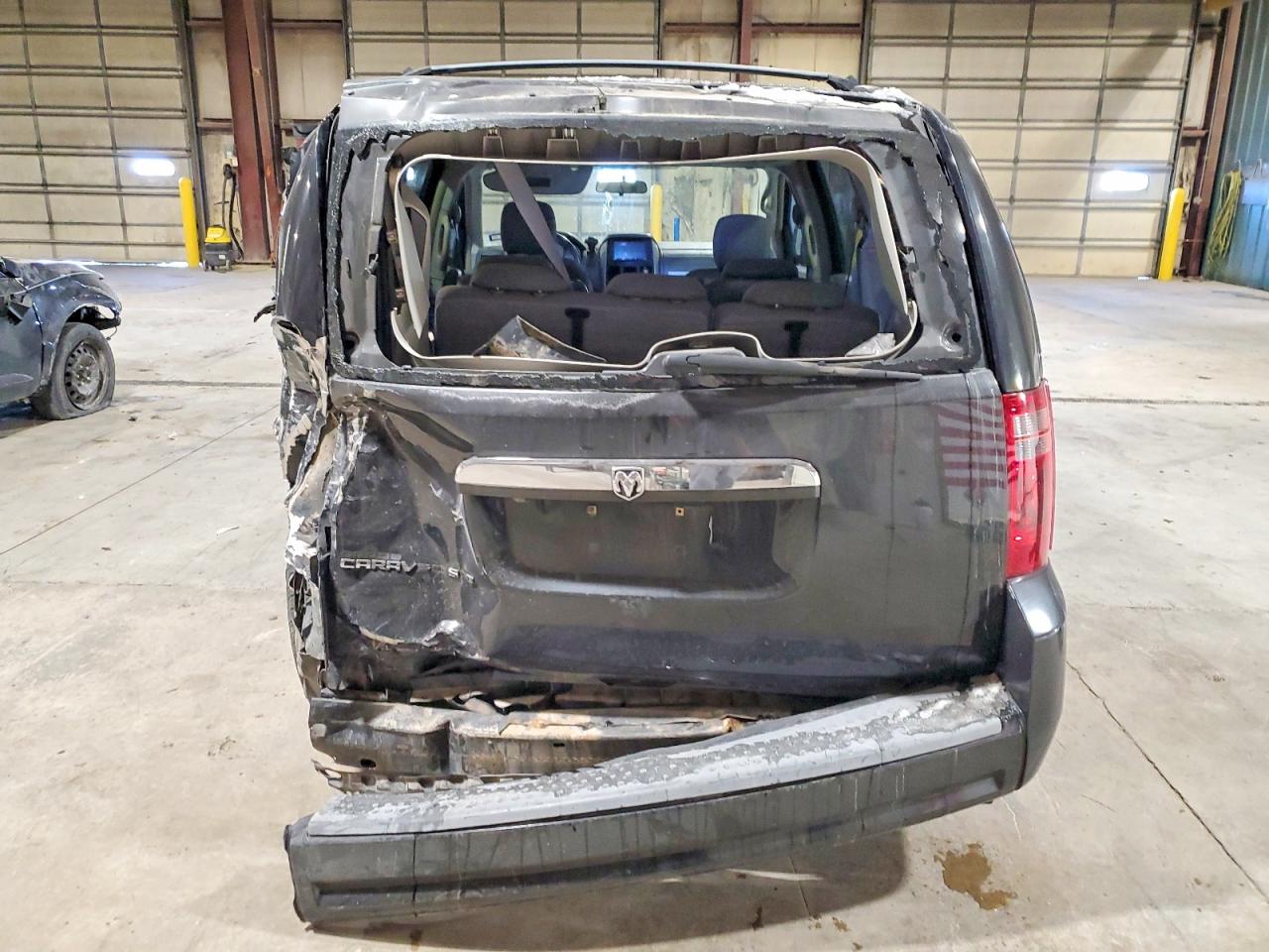 Dodge Caravan Sxt