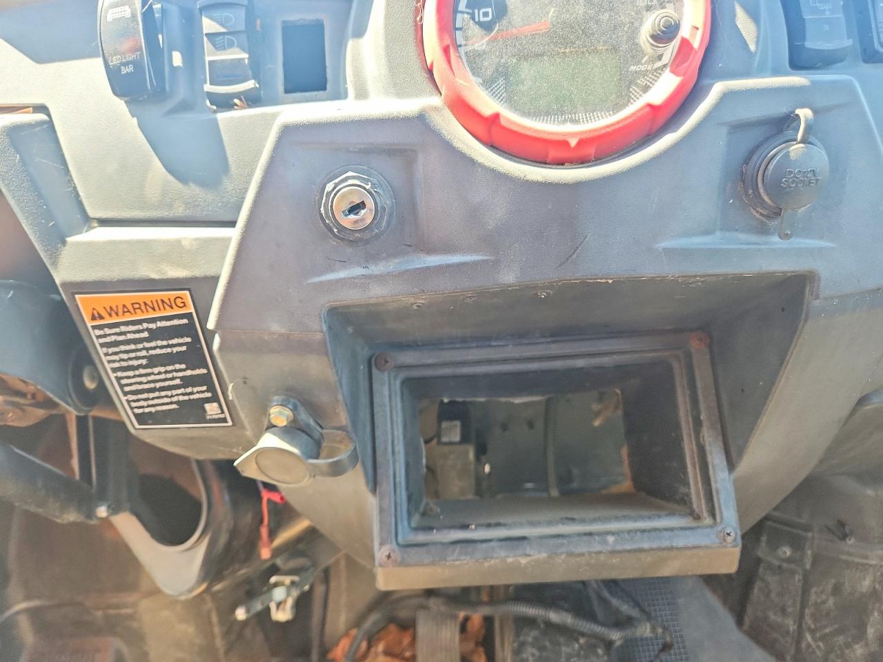 Polaris Razor