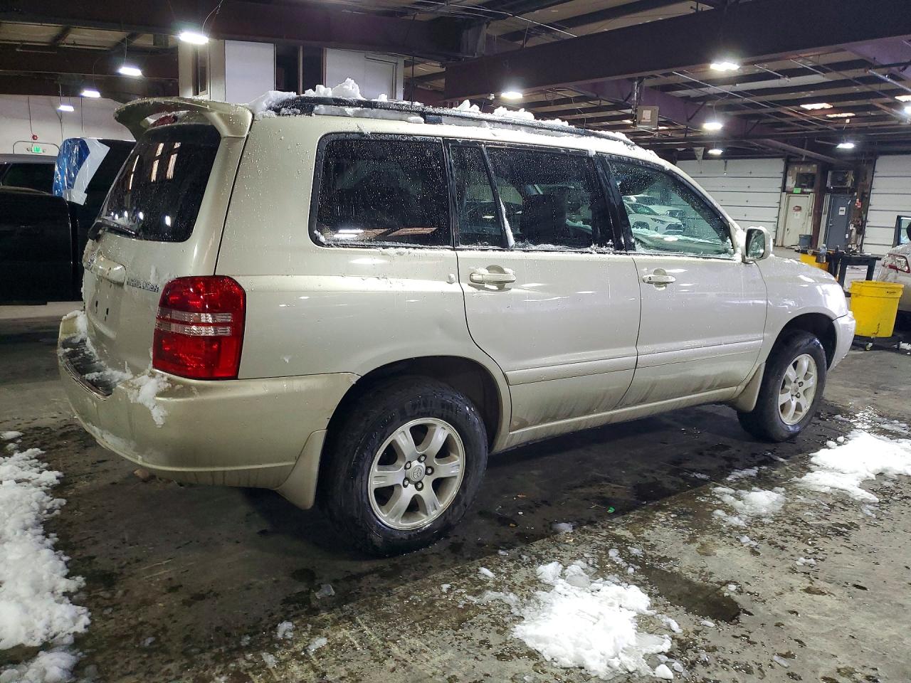 Toyota Highlander Base
