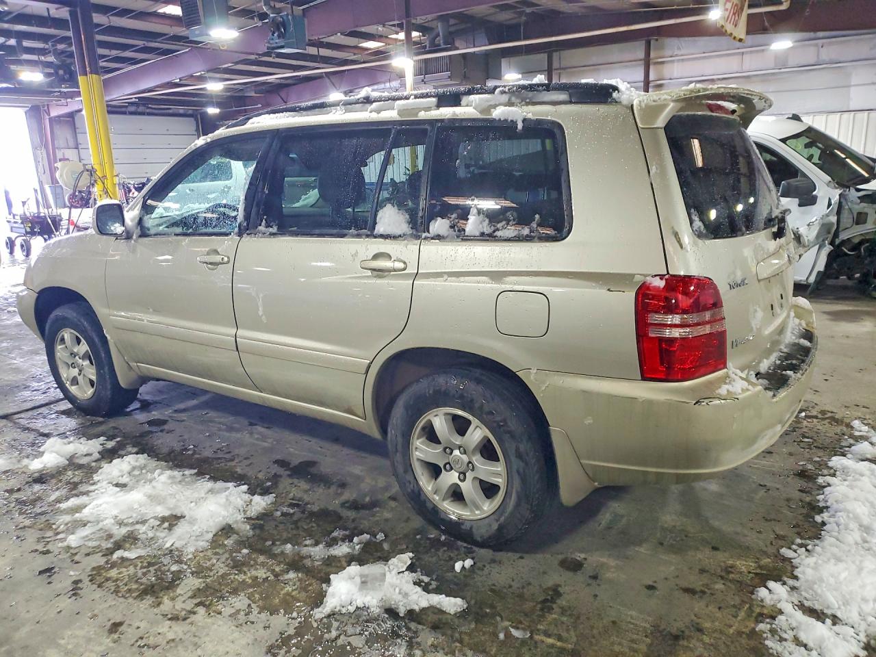 Toyota Highlander Base