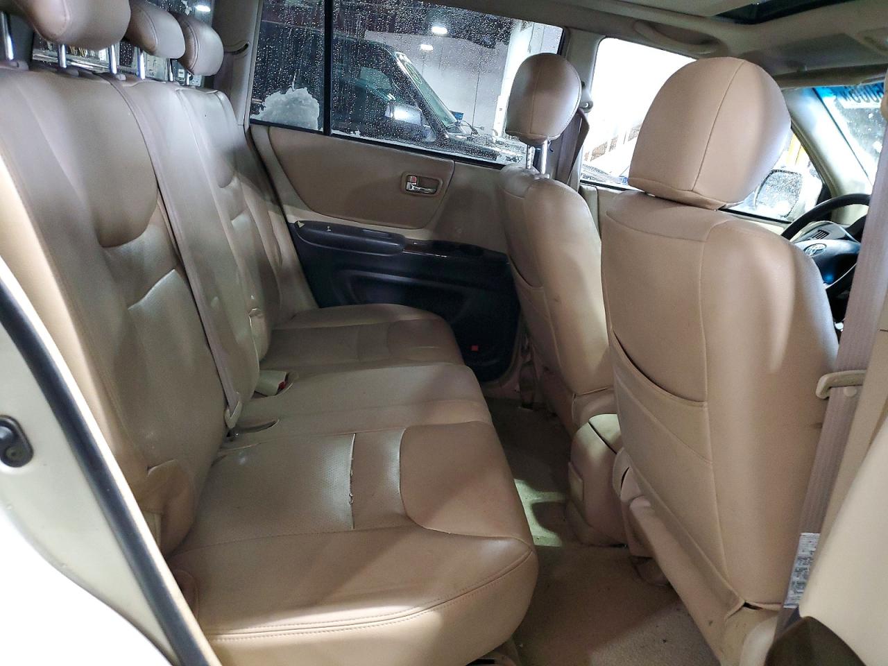 Toyota Highlander Base