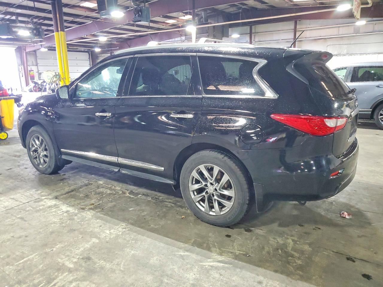 INFINITI Qx Base