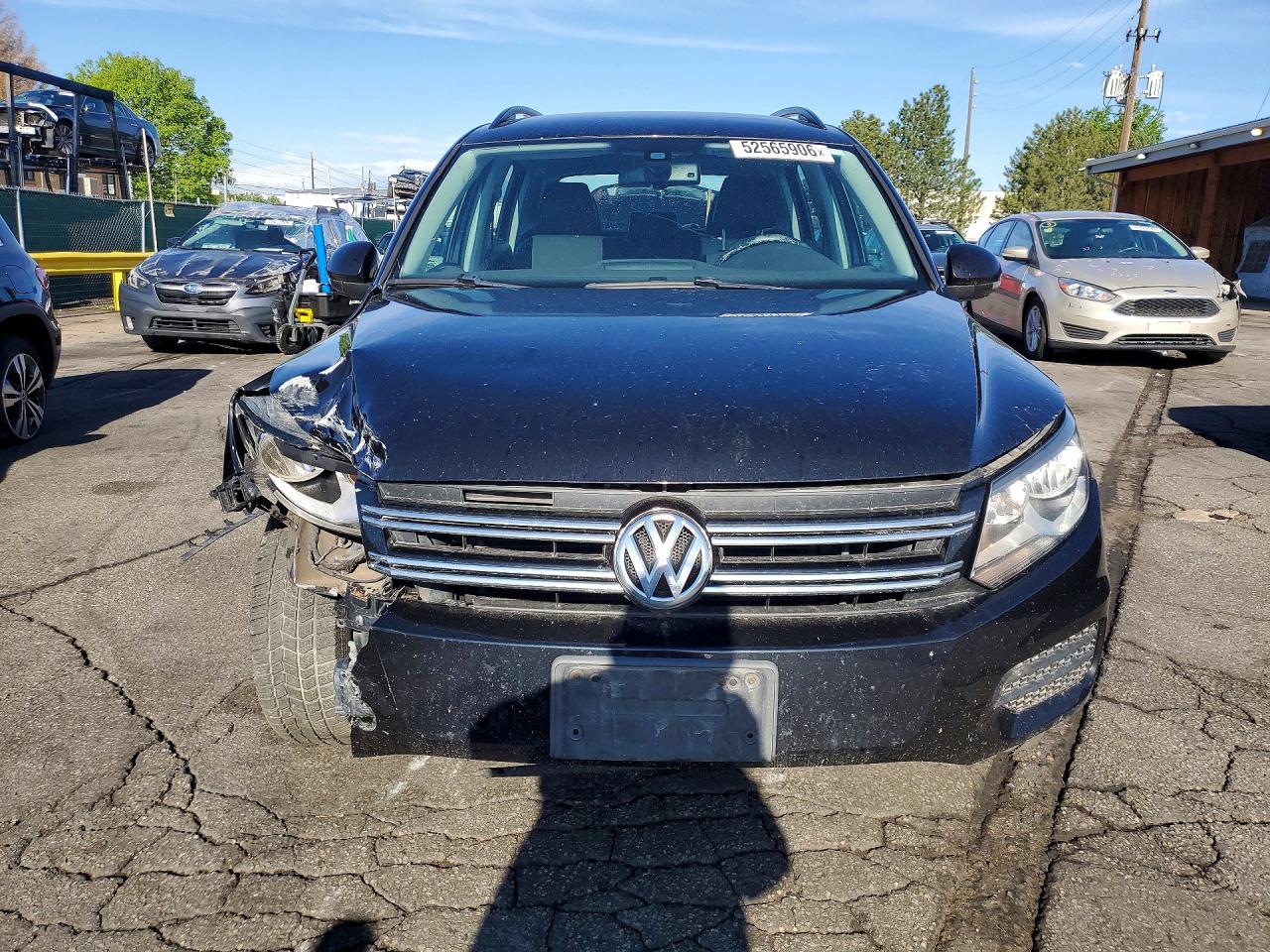 Volkswagen Tiguan S