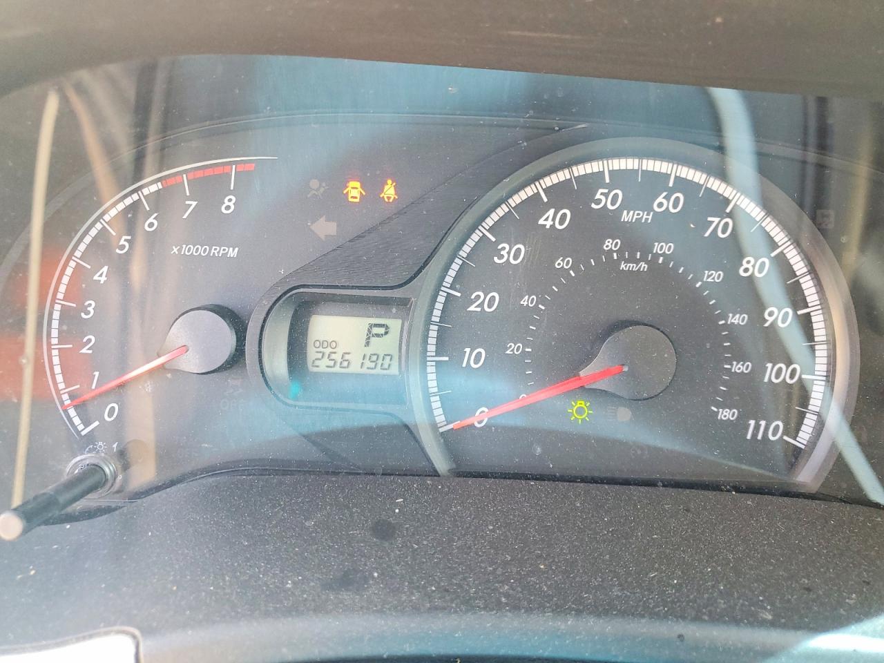 Toyota Sienna Le