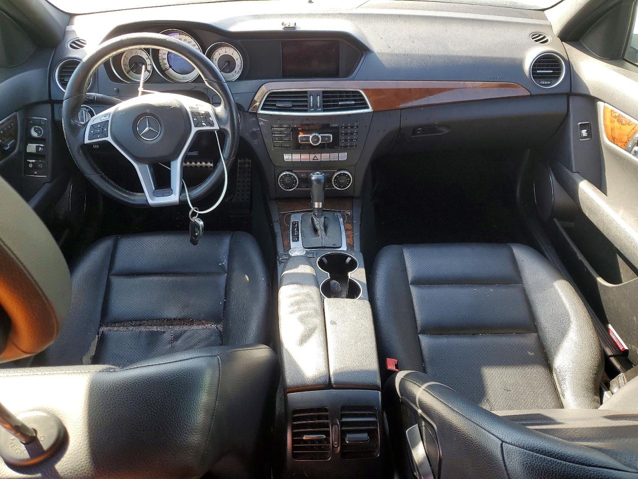 Mercedes-Benz C-Class 250