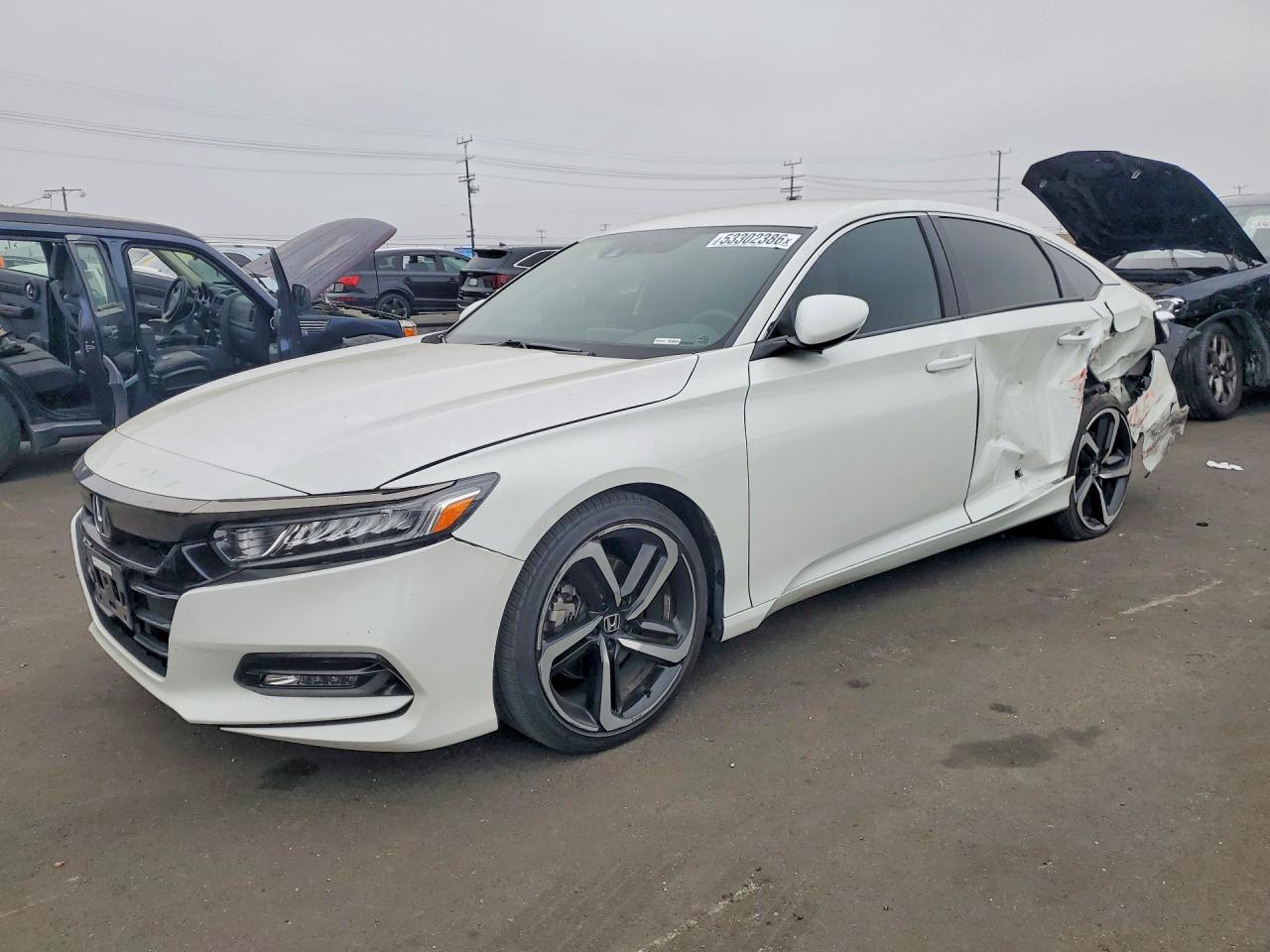 Salvage Honda Accord Image