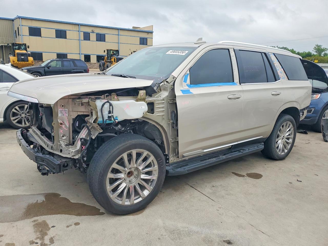 Salvage Cadillac Escalade Image