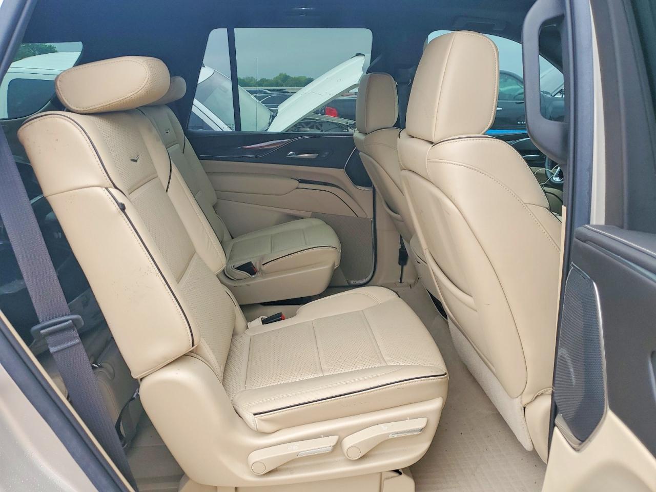 Cadillac Escalade Premium Luxury