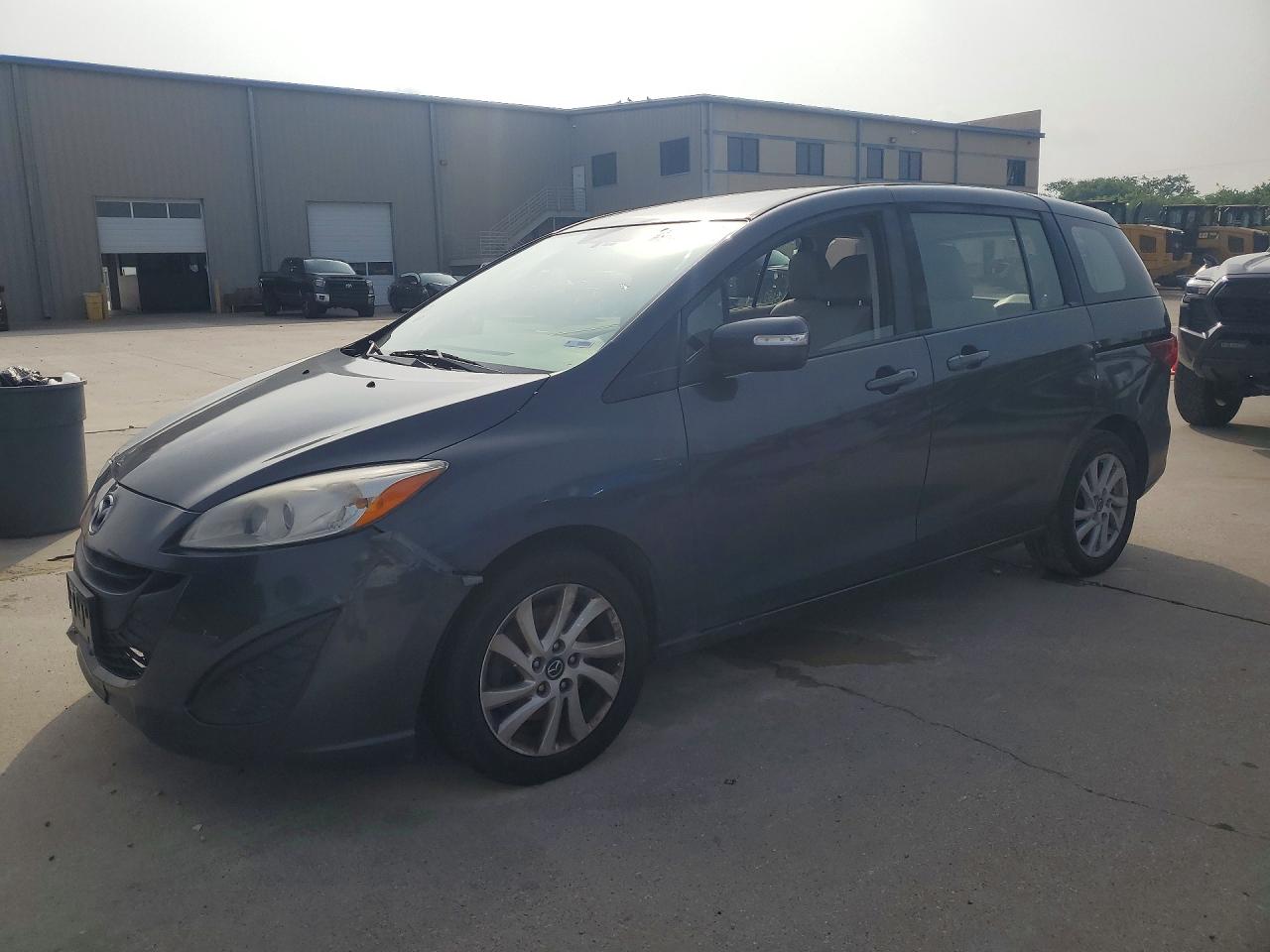 Salvage Mazda 5 Image