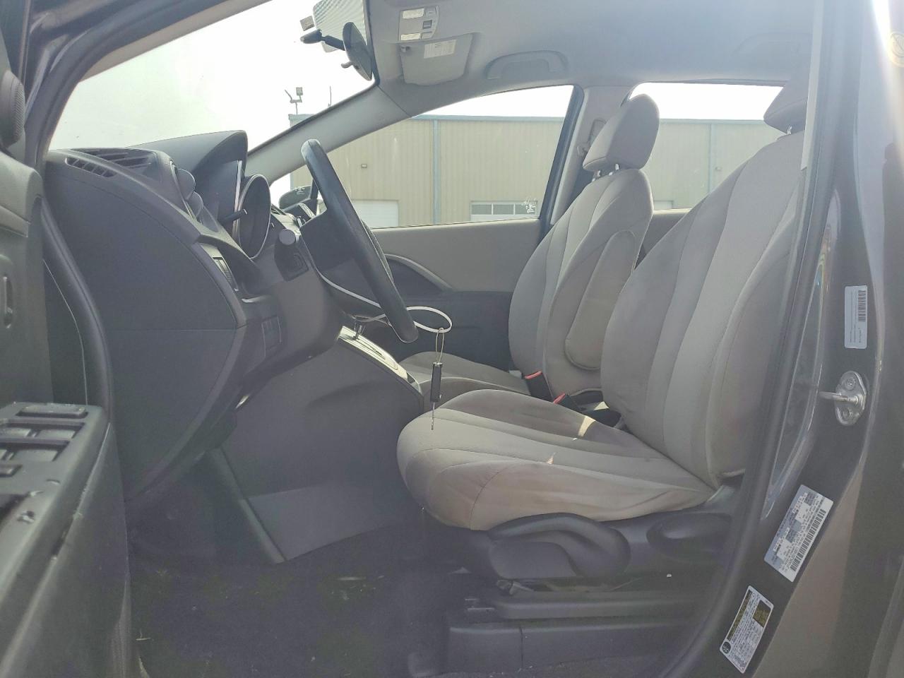 Mazda 5
