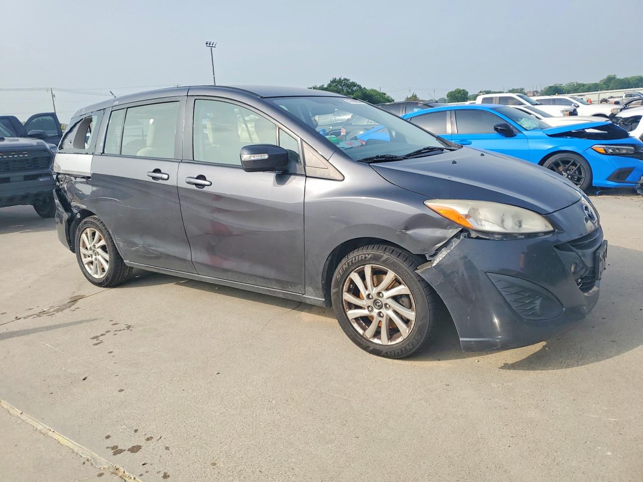 Mazda 5