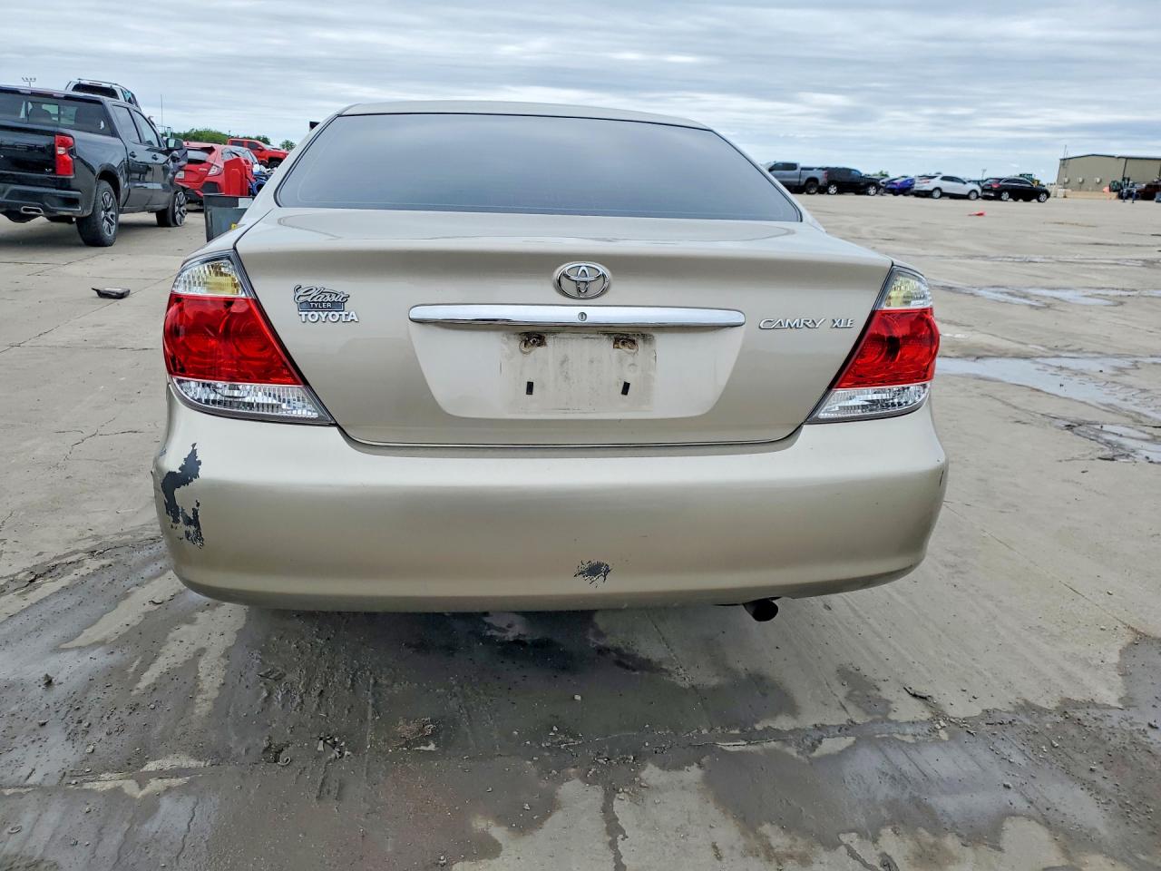 Toyota Camry Xle