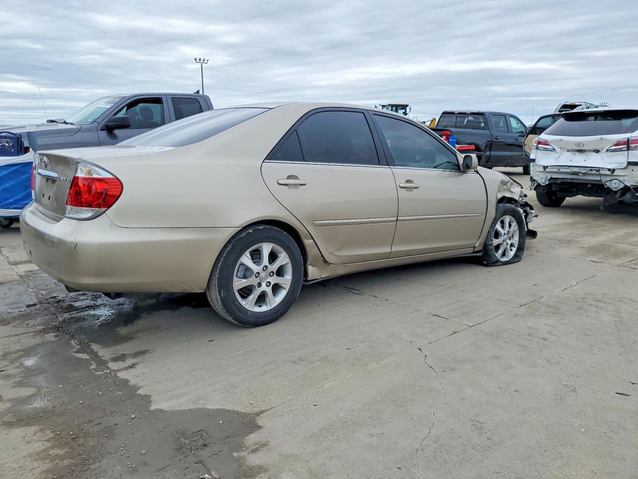 Toyota Camry Xle