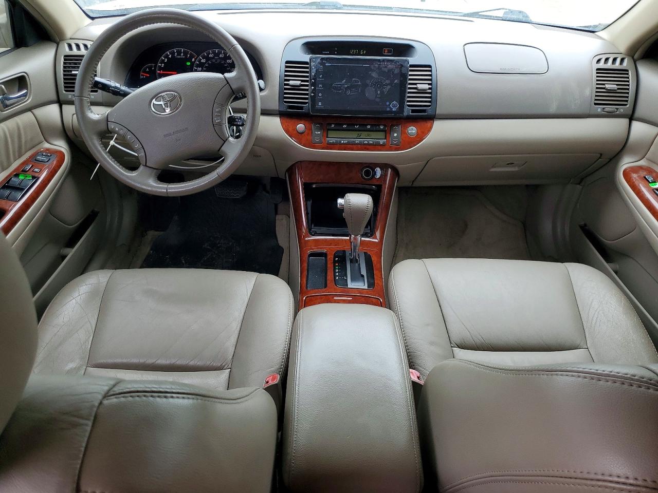 Toyota Camry Xle