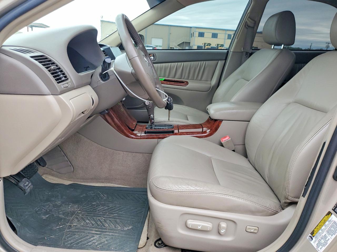 Toyota Camry Xle
