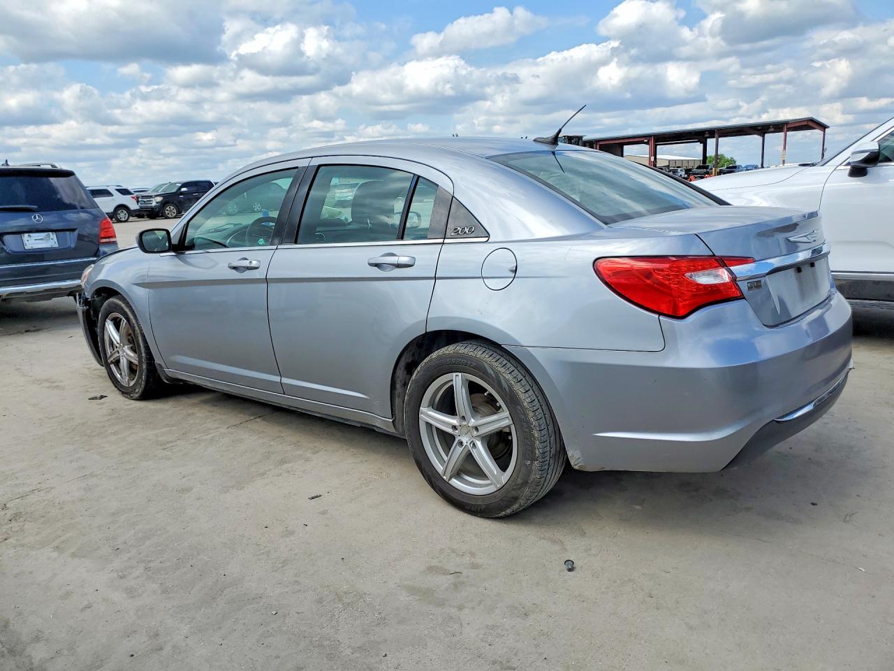 Chrysler 200 Lx