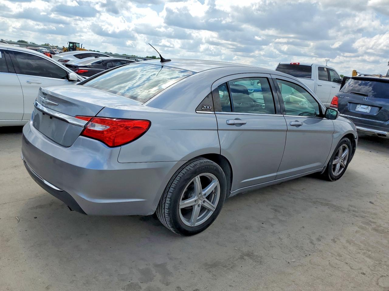 Chrysler 200 Lx