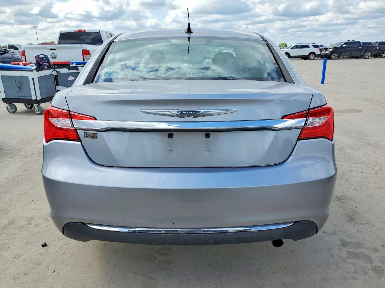 Chrysler 200 Lx