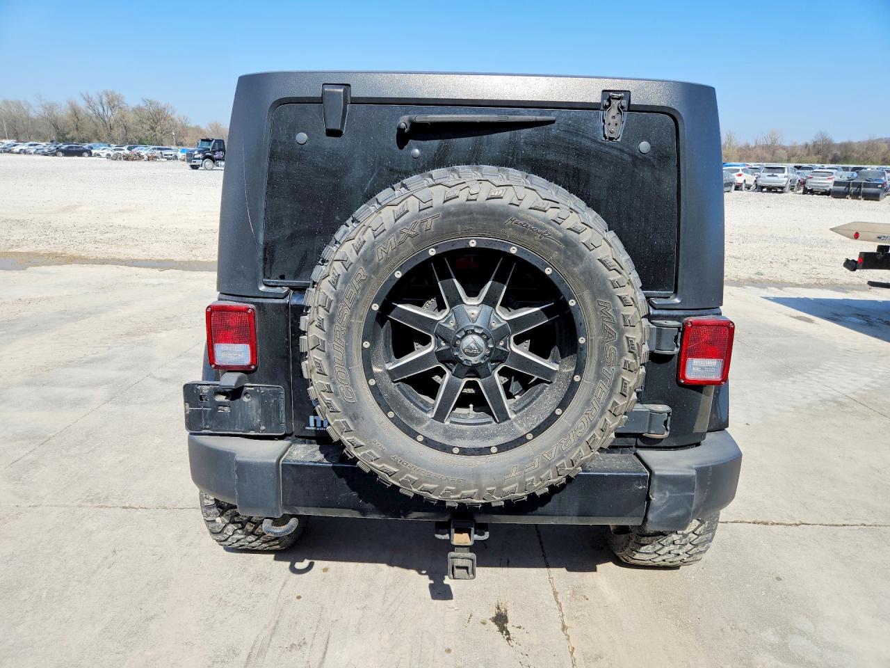 Jeep Wrangler Sahara