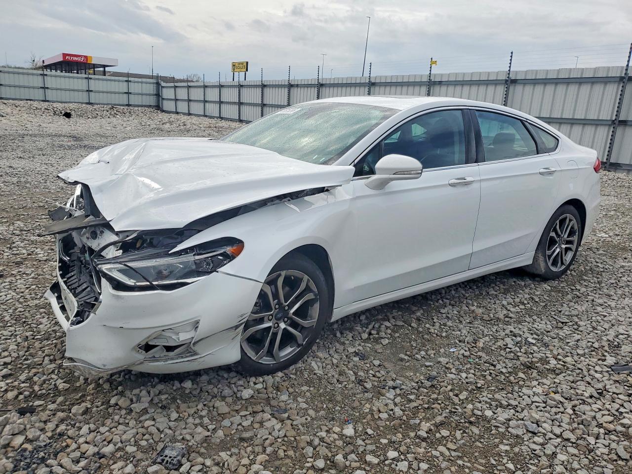 Salvage Ford Fusion Image