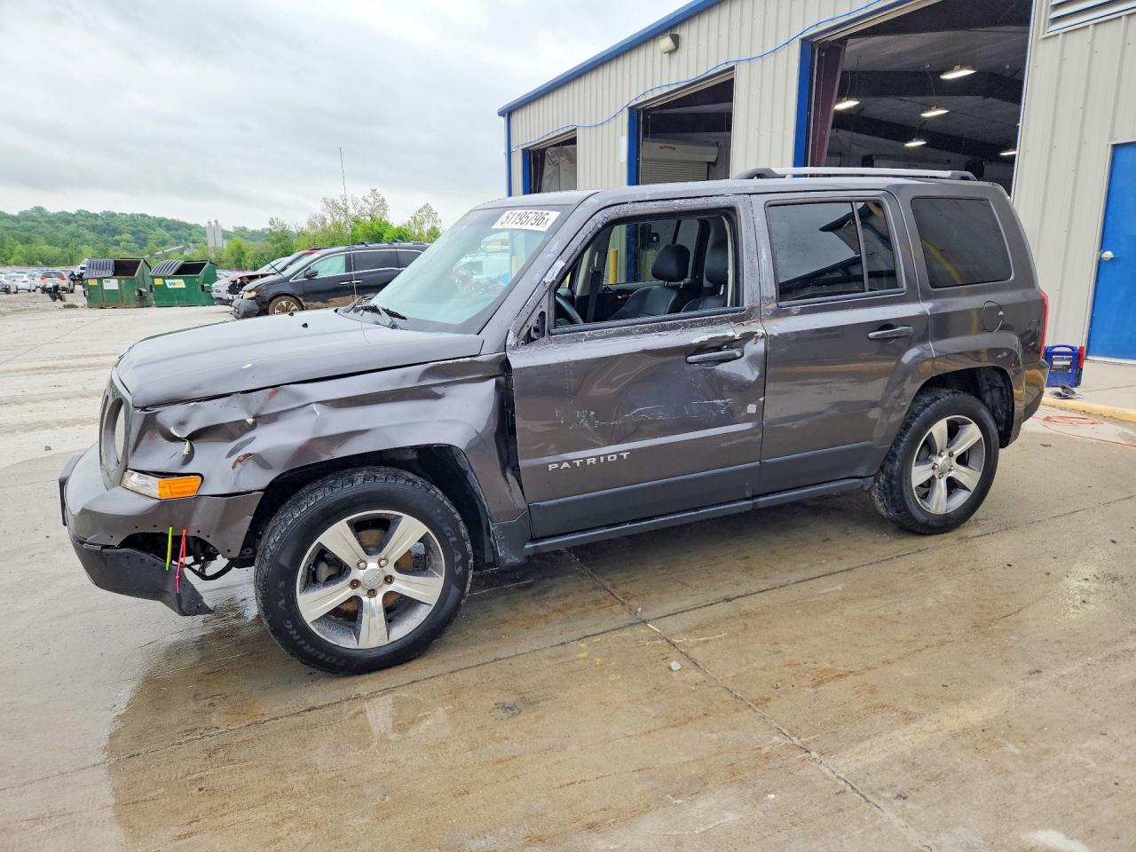 Salvage Jeep Patriot Image