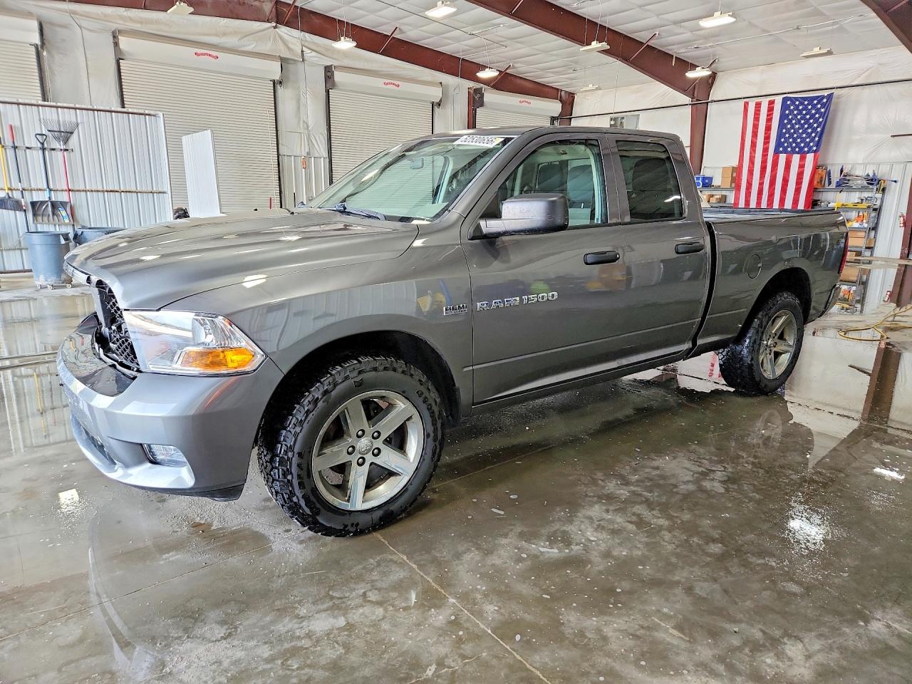 Salvage Dodge Ram 1500 Image