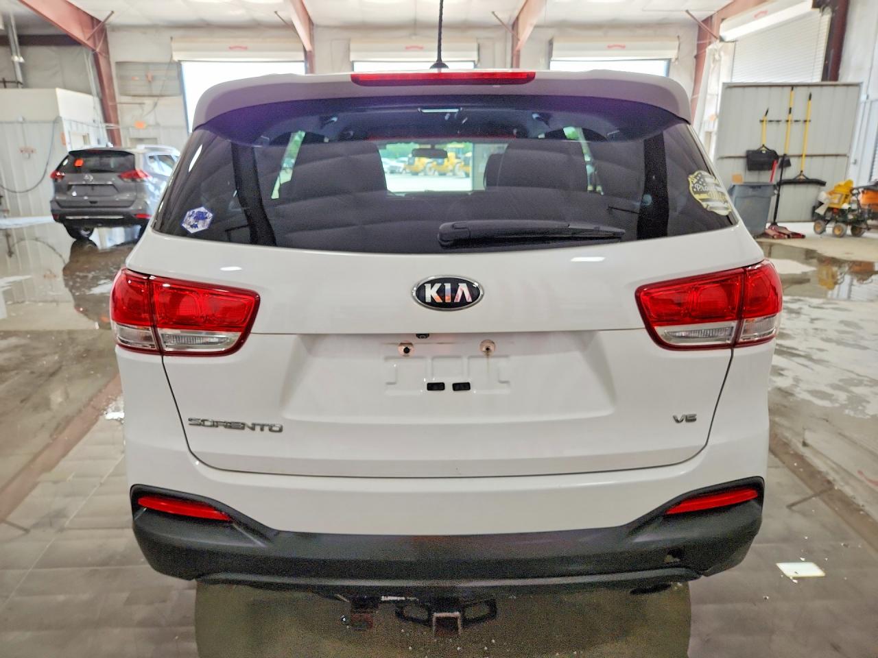 Kia Sorento Lx V6