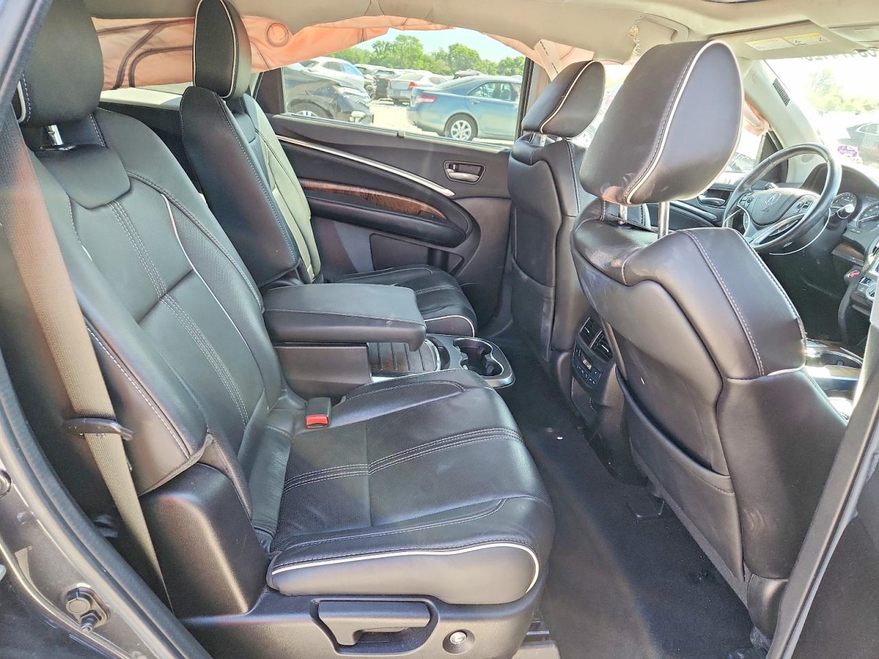 Acura MDX Advance