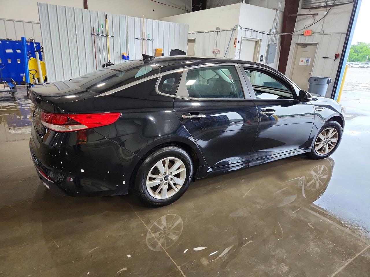 Kia Optima Lx