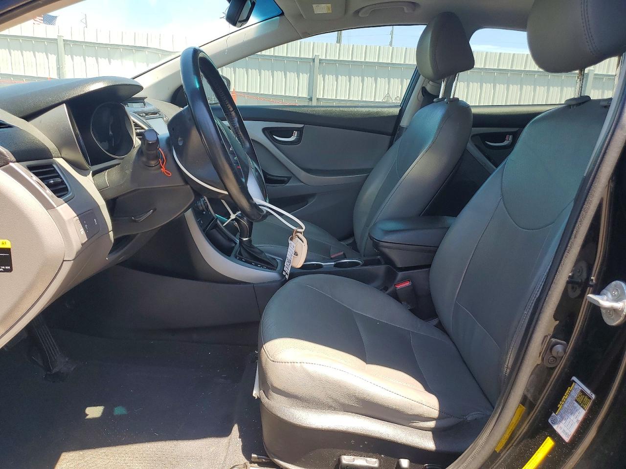 Hyundai ELANTRA Limited