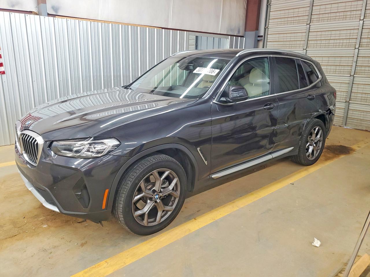 Salvage BMW X Series Image