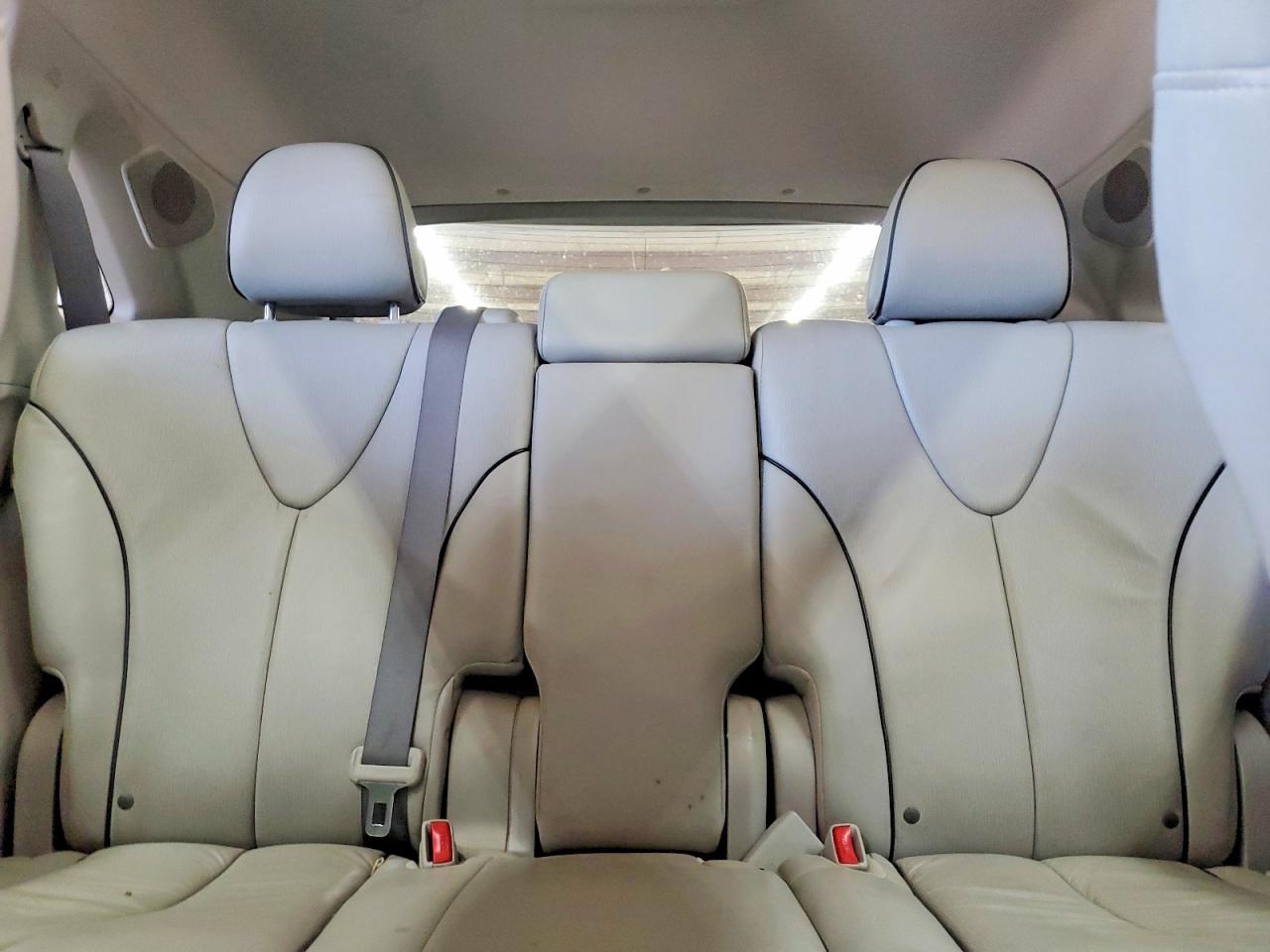 Toyota Venza Awd V6