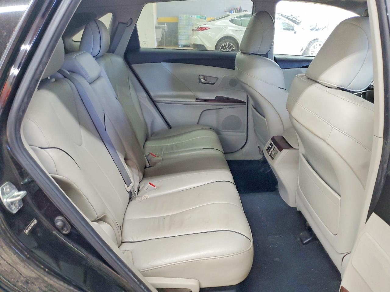 Toyota Venza Awd V6