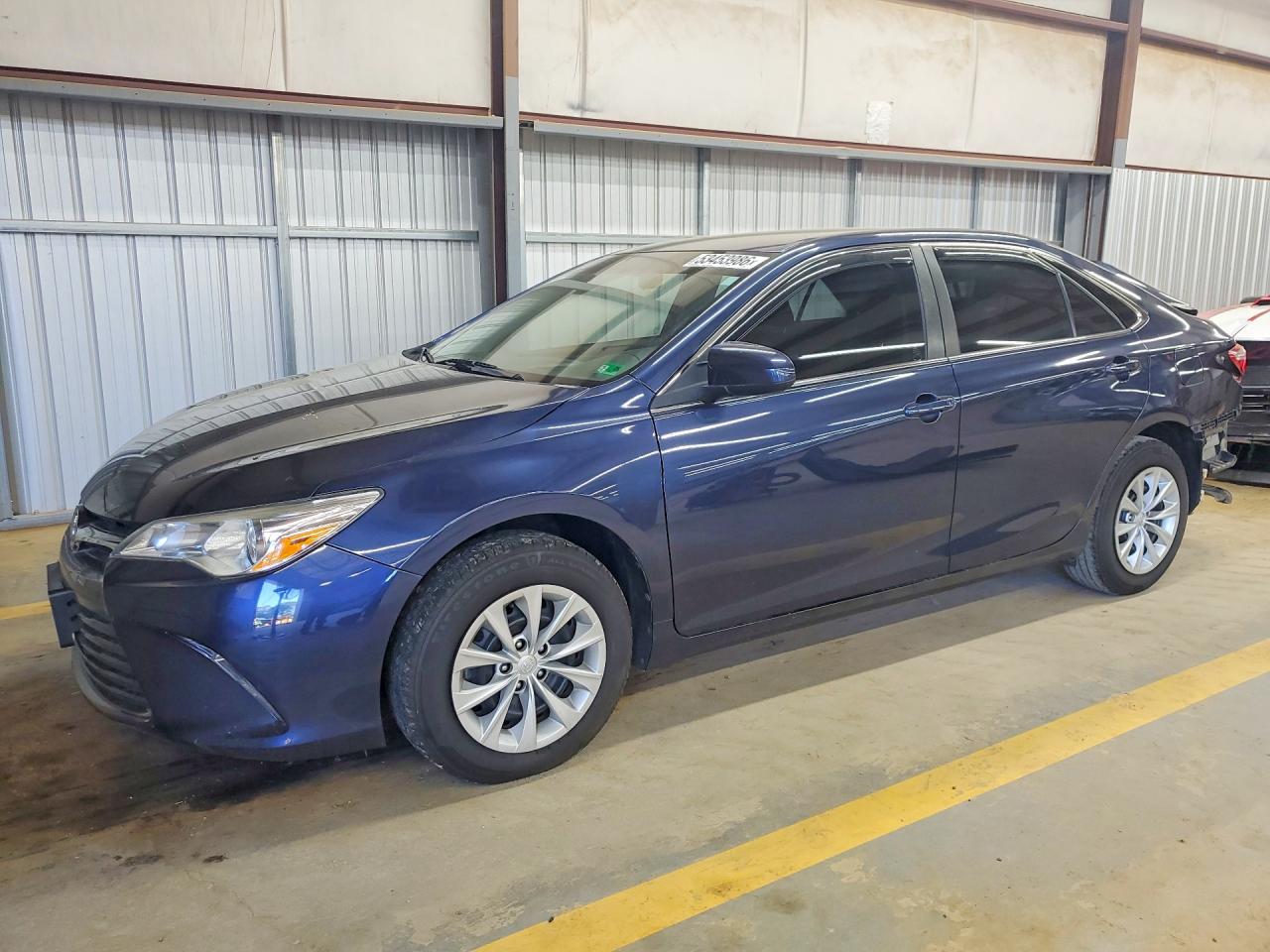 Salvage Toyota Camry Image