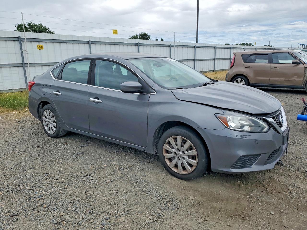 Nissan Sentra S
