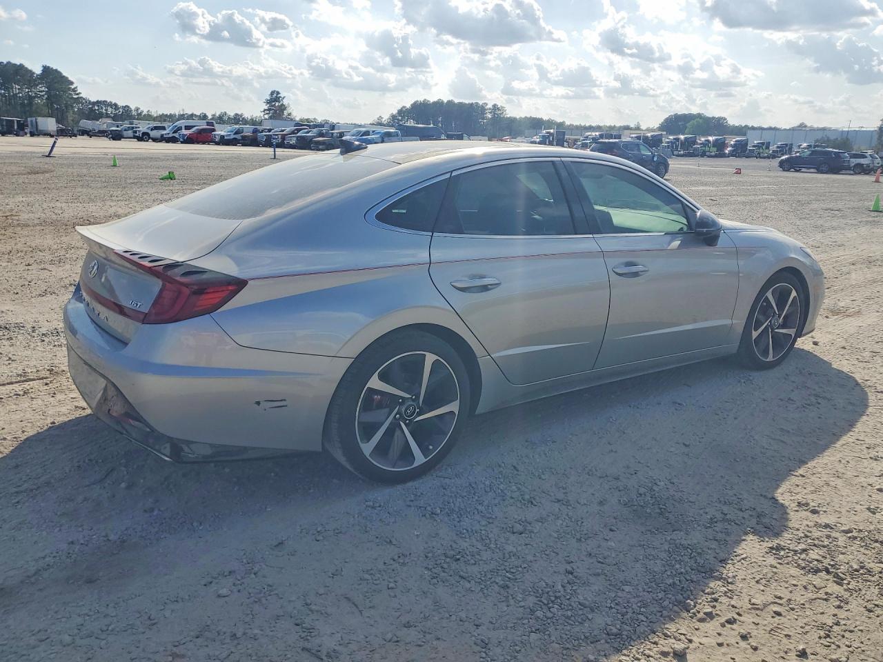 Hyundai SONATA Sel Plus