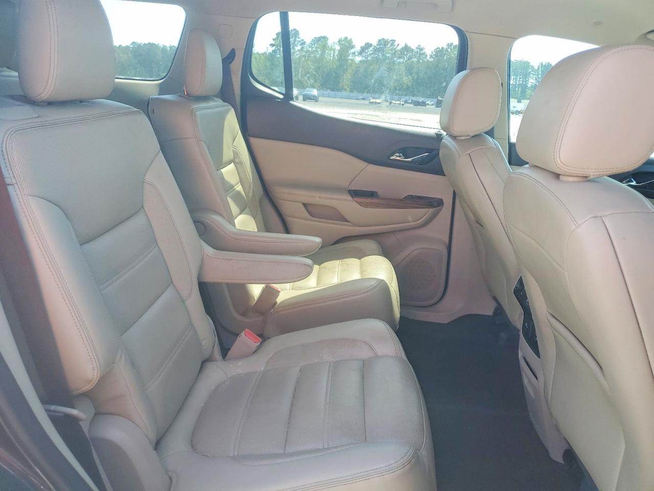 GMC Acadia Denali
