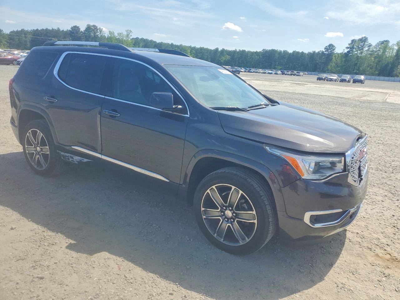 GMC Acadia Denali