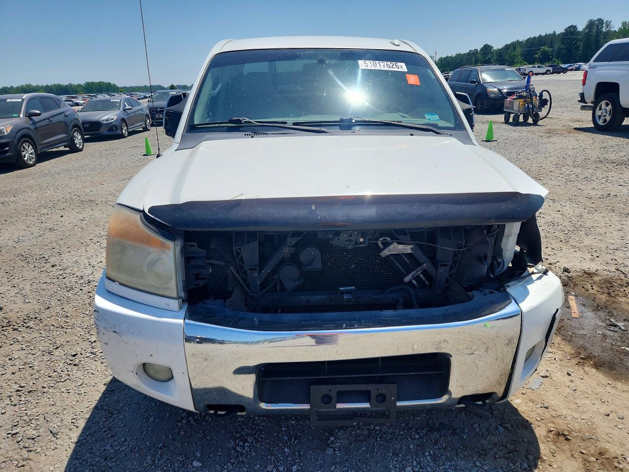 Nissan Titan Sv