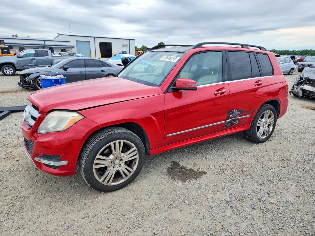 Salvage Mercedes-Benz GLK Image