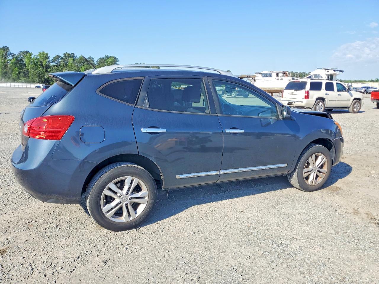 Nissan Rogue S